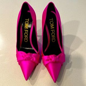 TOM FORD PUMPS